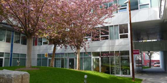 Ošetrenie pleti technológiou BIOWAVE, prístrojová aplikácia aktívneho séra alebo ošetrenie luxusnou maskou/Bratislava - Ružinov