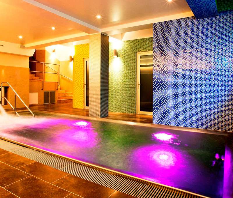 Romantický pobyt s privátnym wellness v Prahe v hoteli Relax Inn****
