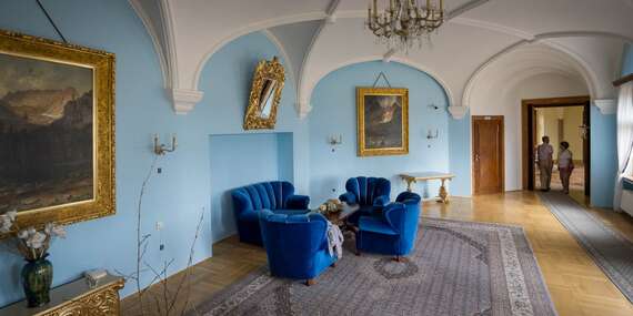 Romantický pobyt na Smolenickom zámku s polpenziou a prehliadkou zámku/Smolenice