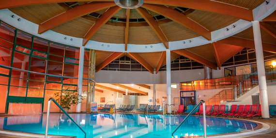 Termálny aquapark Meander Oravice s celoročnými bazénmi/Tvrdošín - Liesek - Vitanová - Oravice