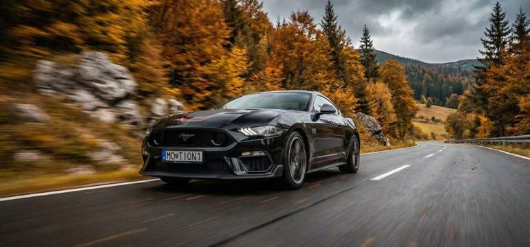 Požičajte si Mustang alebo Camaro na 1 a viac dní a zažite jazdu snov