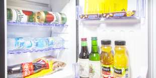 Izbový minibar je dostatočne zásobený
