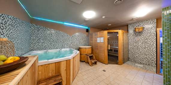 Hotel Crocus**** Štrbské Pleso so stravou, privátnym wellness a množstvom extra zliav na atrakcie/Vysoké Tatry - Štrbské Pleso