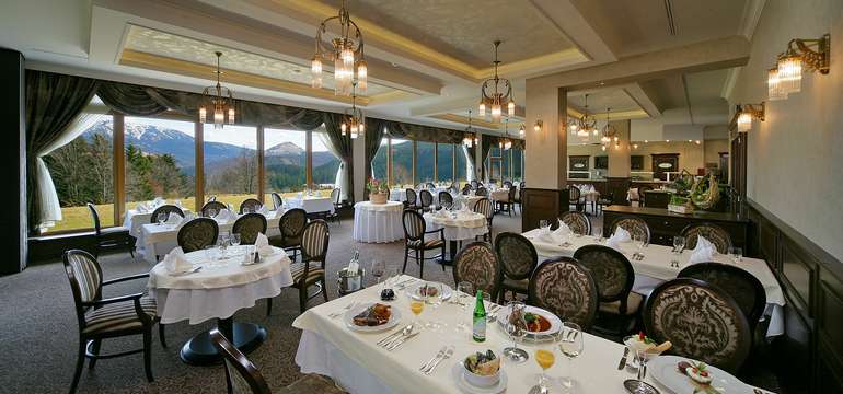 Grand Restaurant s úchvatným panoramatickým výhľadom