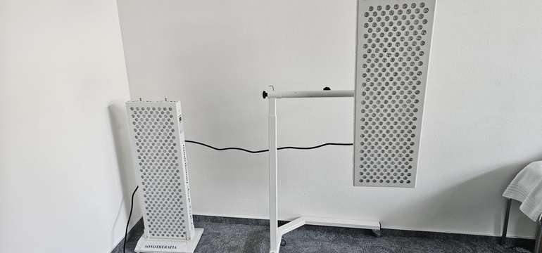 Nová liečba fotomodulačnými LED panelmi