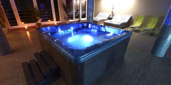 Senior pobyt na 6 dní v očarujúcich Bojniciach s wellness, polpenziou a ubytovaním v penzióne Maxim/Bojnice