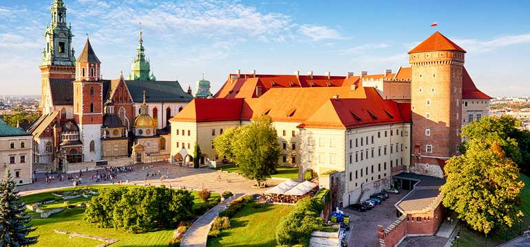 U slavného hradu Wawel jste z apartmánů Cracow Stay autem za 5 minut