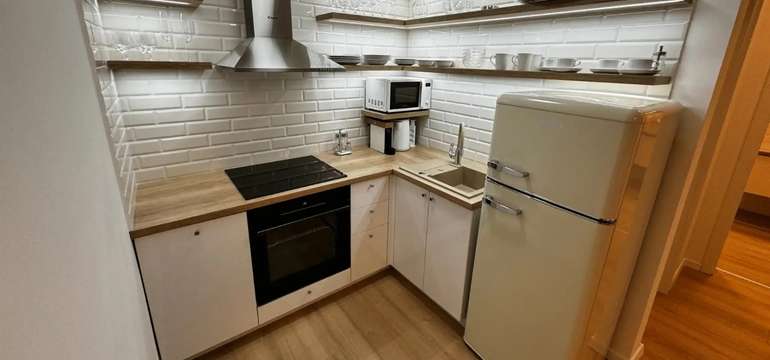 2-izbový apartmán s balkónom