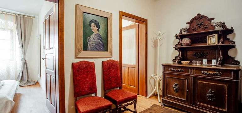 Rodinná Izba Provence s výhľadom na historické centrum (2+2)
