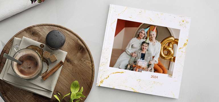 Klasická fotokniha vo štvorcovom formáte