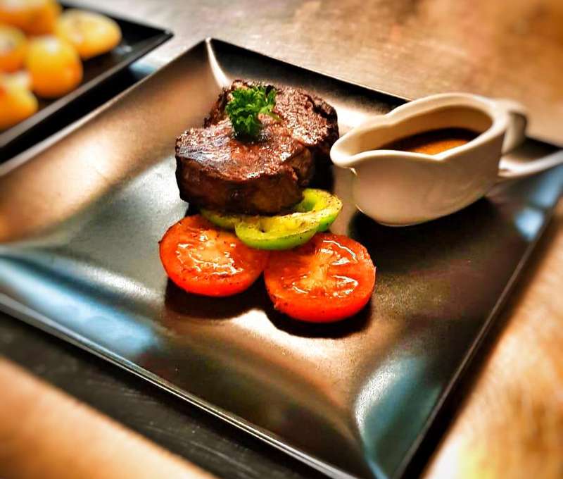 Gastronomické pochúťky v reštaurácii Brix