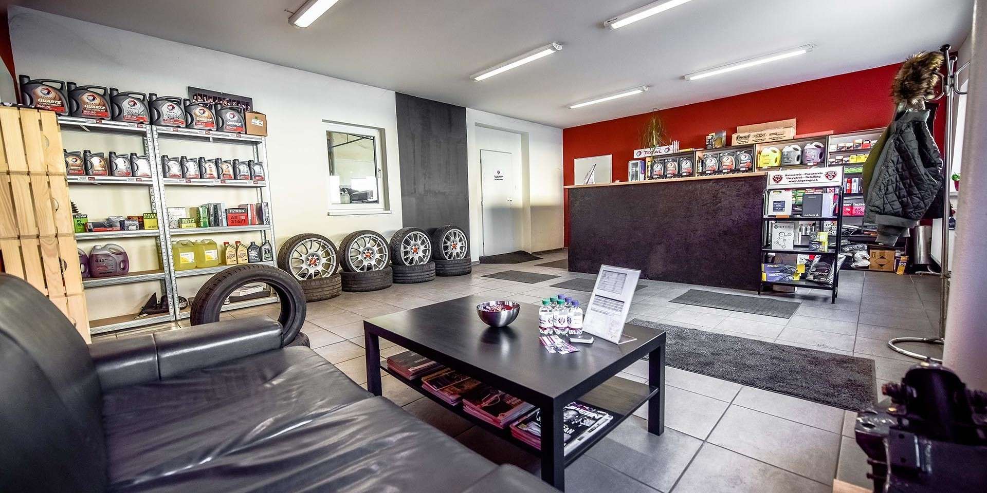 Kompletné umytie interiéru a exteriéru vozidla s prémiovou auto kozmetikou a dezinfekcia ozónom v H&S GARAGE