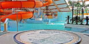 Vírivka, gejzíry a masážne lavice v aquaparku Olza vám príjemne uvoľnia telo