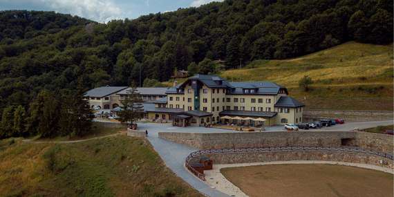 Vstup do wellness centra v Hoteli Jason**** v srdci Bielych Karpát/Považie – Biele Karpaty – Vršatské Podhradie