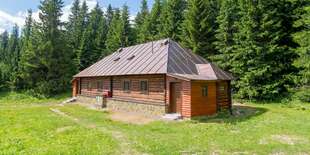 Zrubové chatky Hotela Granit Smrekovica*** s wellness a polpenziou