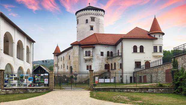Budatínsky park a zámok