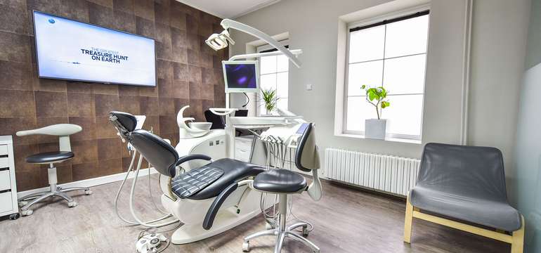 Profesionálna dentálna hygiena vo White Smile v Starom Meste