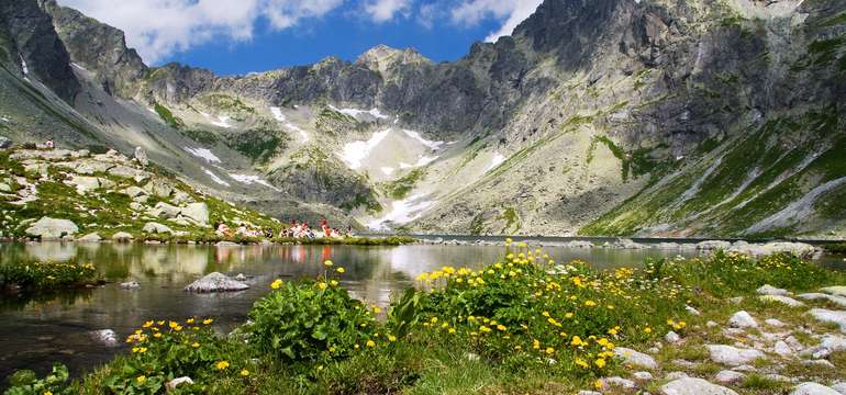 Vysoké Tatry s množstvom turistických chodníčkov