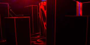 GridPod — zlé, červené oko Arény