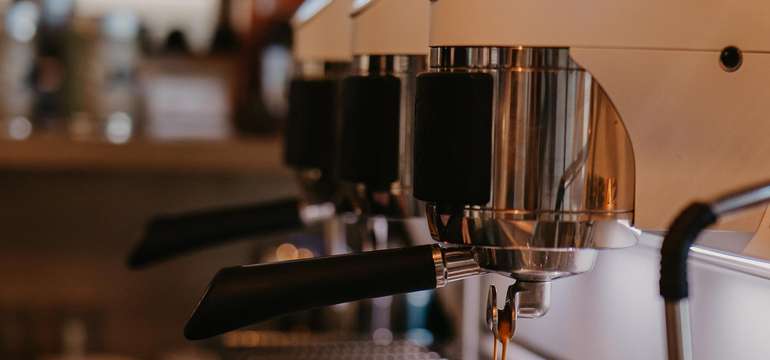 V Emporio Lounge bare kladú veľký dôraz nielen na prípravu, ale aj na podávanie samotnej kávy