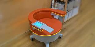 EMS kreslo v centre MaTera - posilnenie svalov panvového dna