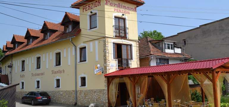 Zrekonštruovaný hotel Ferdinand