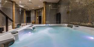 Wellness v Boutique Hotel Empress**** 