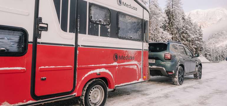 Karavan Medusa 375