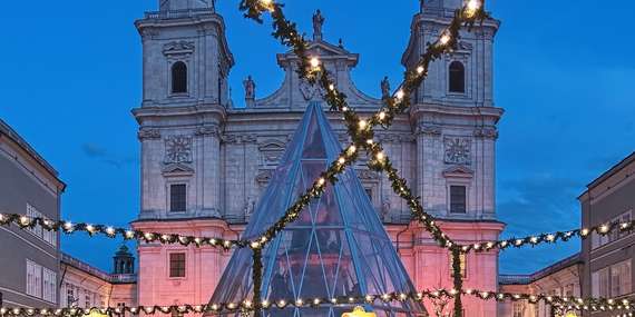 Adventné trhy v Salzburgu, na zámku Hellbrunn a pri jazere Wolfgangsee s cestovnou kanceláriou Travelholic/Rakúsko - Salzburg