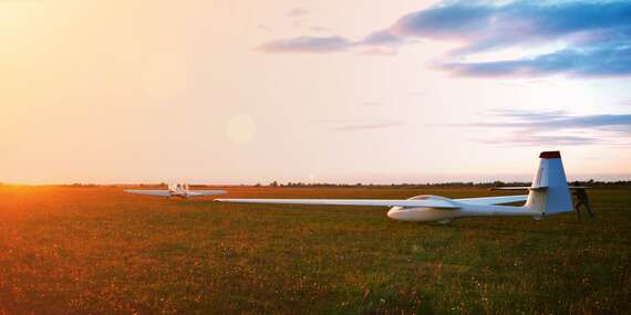 Lietať v oblakoch aj bez motora – na vetroni s možnosťou pilotovania/Dubová, Senica