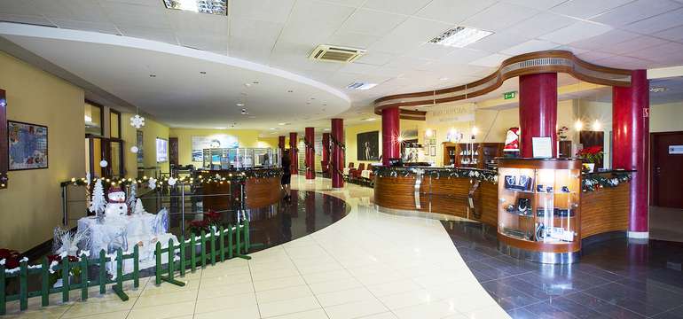 Wellness Hotel Patince****, Reštaurácia