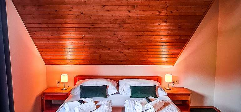 Drevenice Terchová resort – dvojposteľová izba