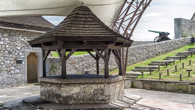 studna lasky trencin