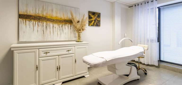 Crystal Esthetic Clinic
