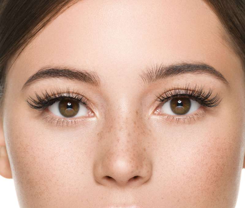 Lash lifting a Lash botox pre dlhšie a hustejšie mihalnice 