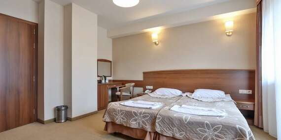 Pensjonat pod Kotelnicą*** s raňajkami či polpenziou, wellness a vstupom do aquaparku Terma Bania/Bialka Tatrzanska - Poľsko