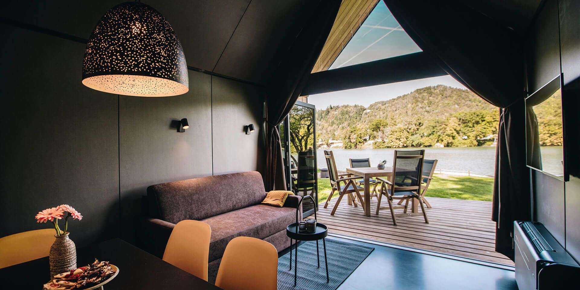 Čokoládový raj - unikátny resort Chocolate Village v slovinskom národnom parku s raňajkami a zľavou do wellness