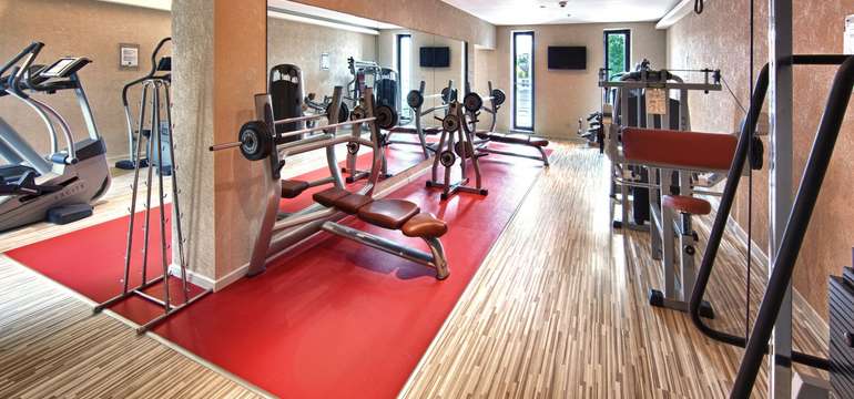 Hostia hotela Holiday Inn**** Trnava majú k dispozícii tiež minigym