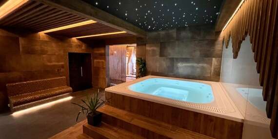 Rodinný hotel Strachan Family Jasná s wellness a polpenziou - dovolenka v Jasnej priamo na svahu a v srdci prírody/Demänovská Dolina – Jasná