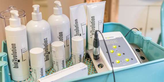 Prístrojová mezoterapia pre hustejšie a zdravšie vlasy v salóne ELEONOR ESTHETIC/Bratislava – Staré Mesto