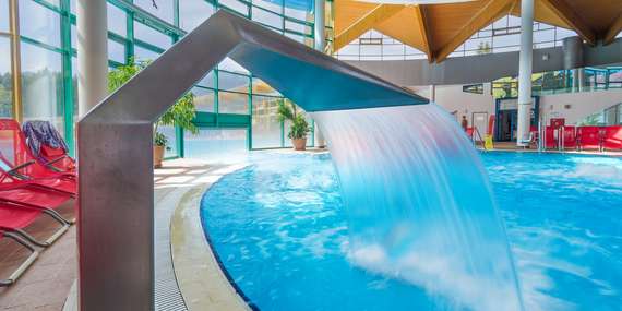 Termálny aquapark Meander Oravice s celoročnými bazénmi/Tvrdošín - Liesek - Vitanová - Oravice