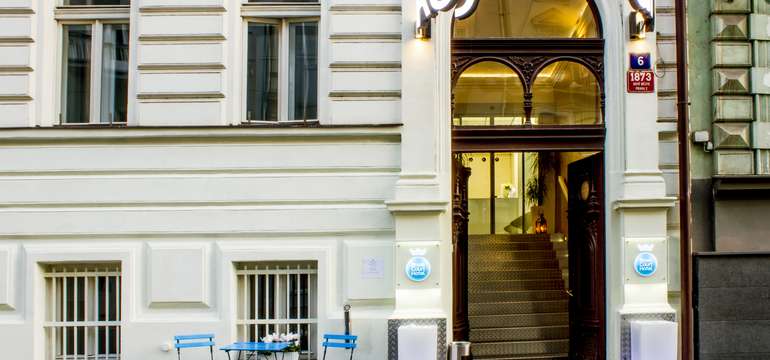 Hotel Royal Court**** sa nachádza v samom srdci Nového Mesta
