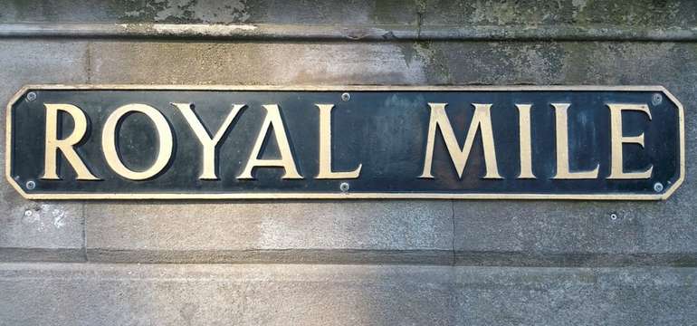 S CK Royal Travel poletíte do Edinburghu priamo z Bratislavy