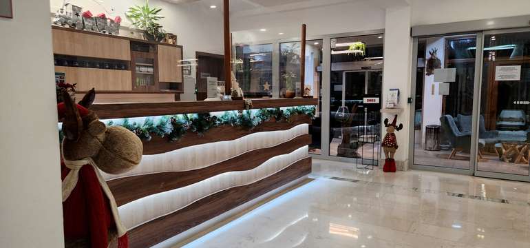 Hotel Kamzík - recepcia
