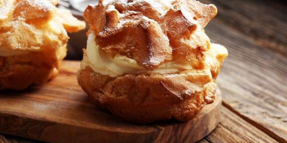 Divinové hody s prípitkom od šéfkuchára v reštaurácii hotela Divoká Voda/Bratislava – Čunovo