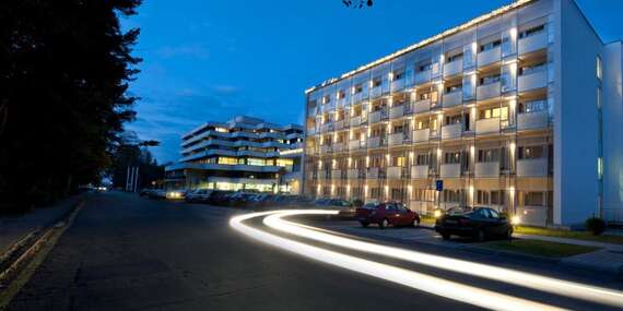 Kúpeľný pobyt v Moderných kúpeľoch Turčianske Teplice so vstupmi do Spa&Aquapark alebo procedúrami/Turčianske Teplice