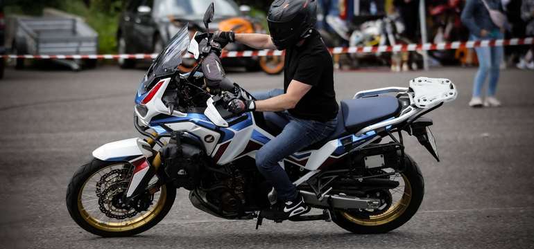 Celodenný kurz bezpečnej jazdy v MotoŠkola.sk v Demänovskej Doline