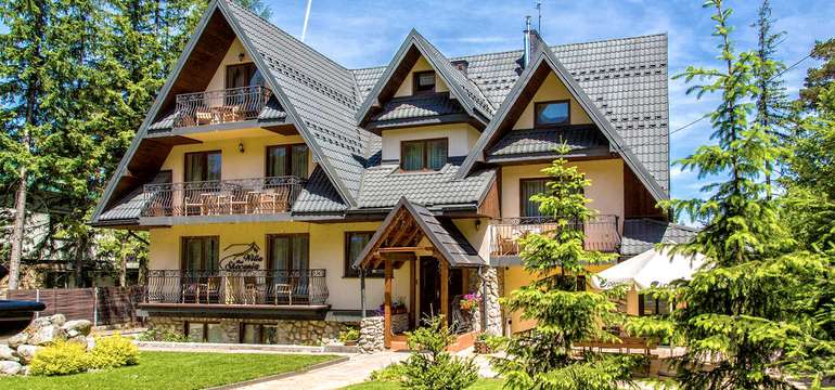 Hotel Willa pod Skocznią*** v Zakopanom, hneď vedľa penziónu Willi