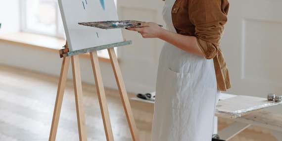 Kreatívny kurz maľovania Abstraktná intuitívna maľba pre začiatočníkov aj pokročilých/Bratislava - Staré mesto