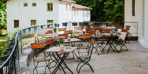 Jedinečný Ekorezort Vendelín v přírodě pro rodiny i páry se snídaní/Slovensko - Horné Považie - Podskalie